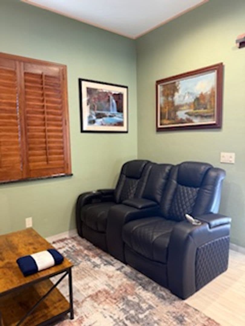 Tucson Townhome: 7040 N Montecatina Dr