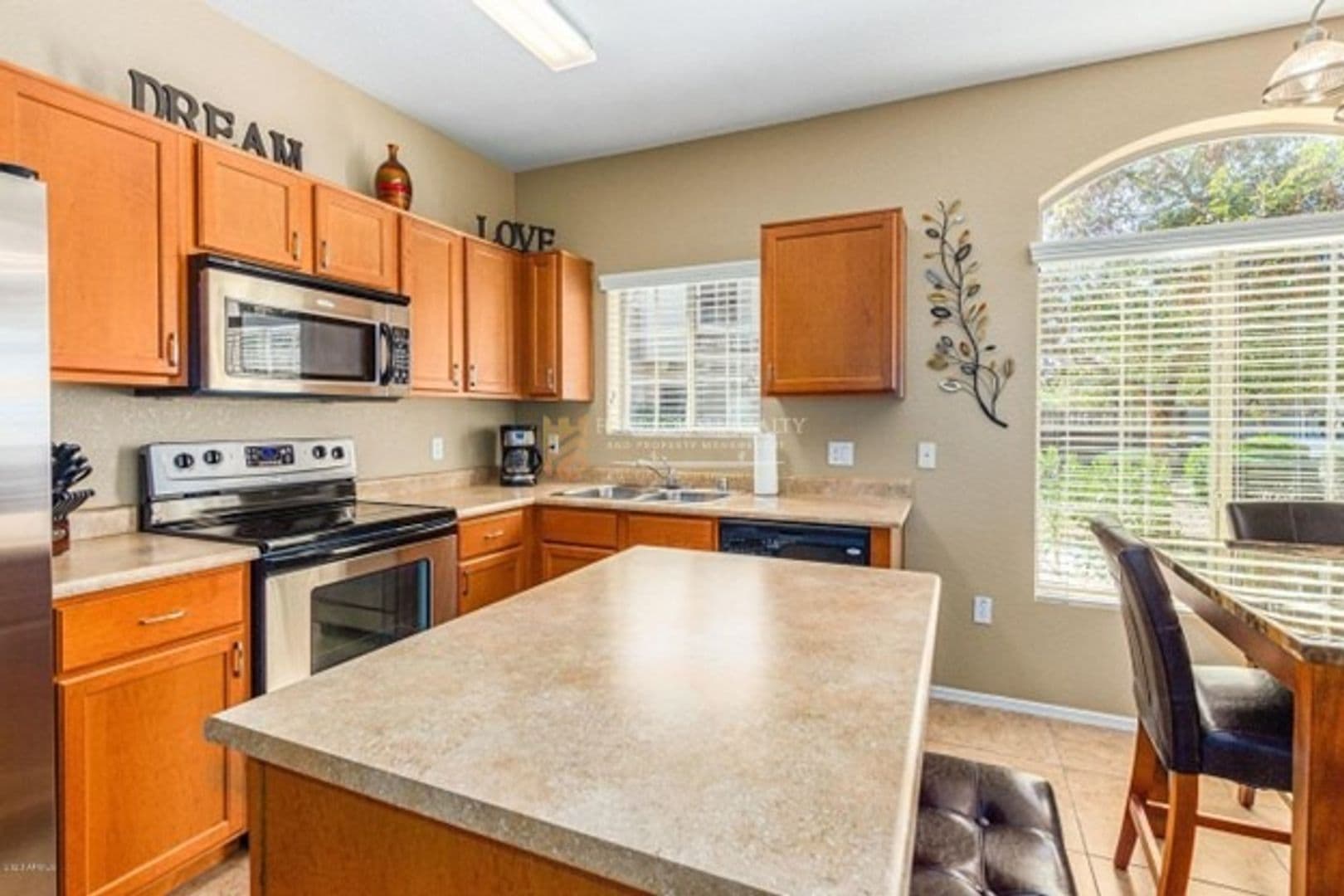 Goodyear Townhome: 458 N 168th Lane