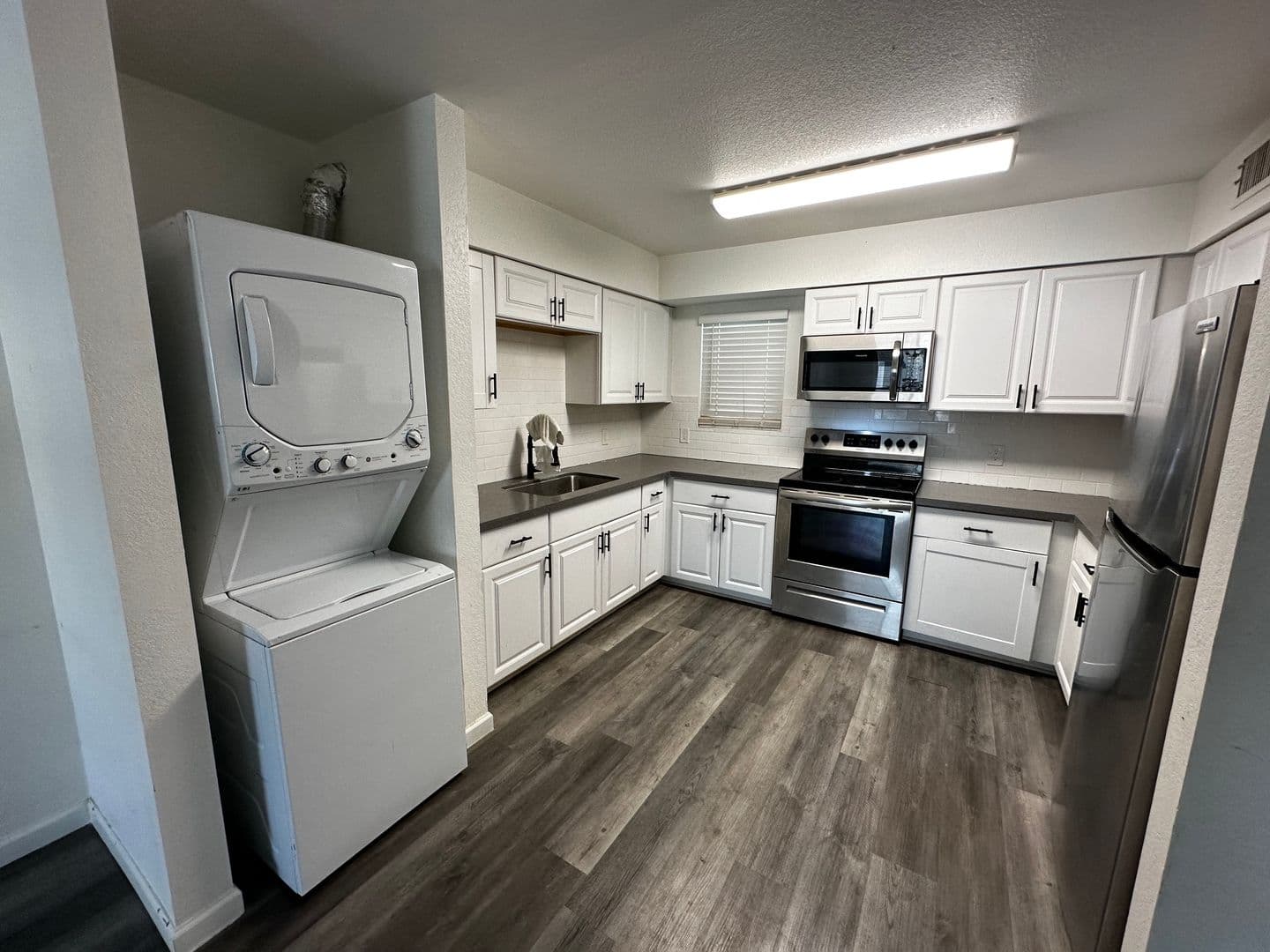 Phoenix Apartment: 2006 N 51st St