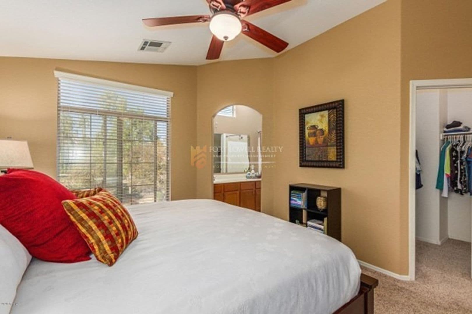Goodyear Townhome: 458 N 168th Lane