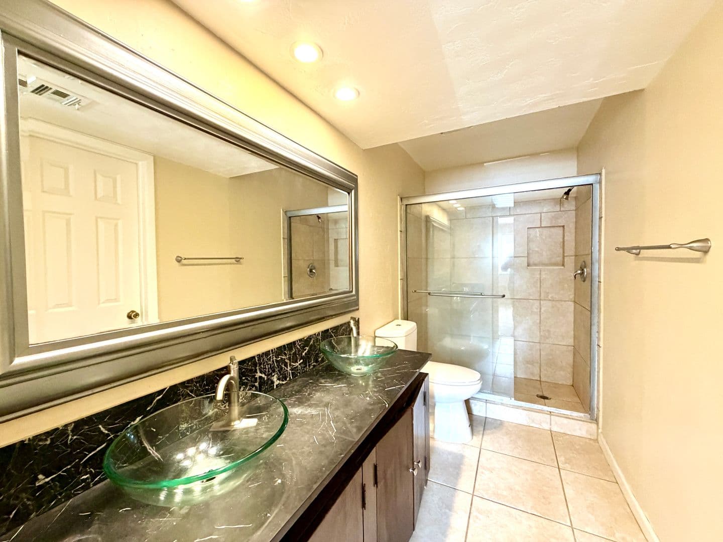 Tucson Apartment: 8750 E Cooper St