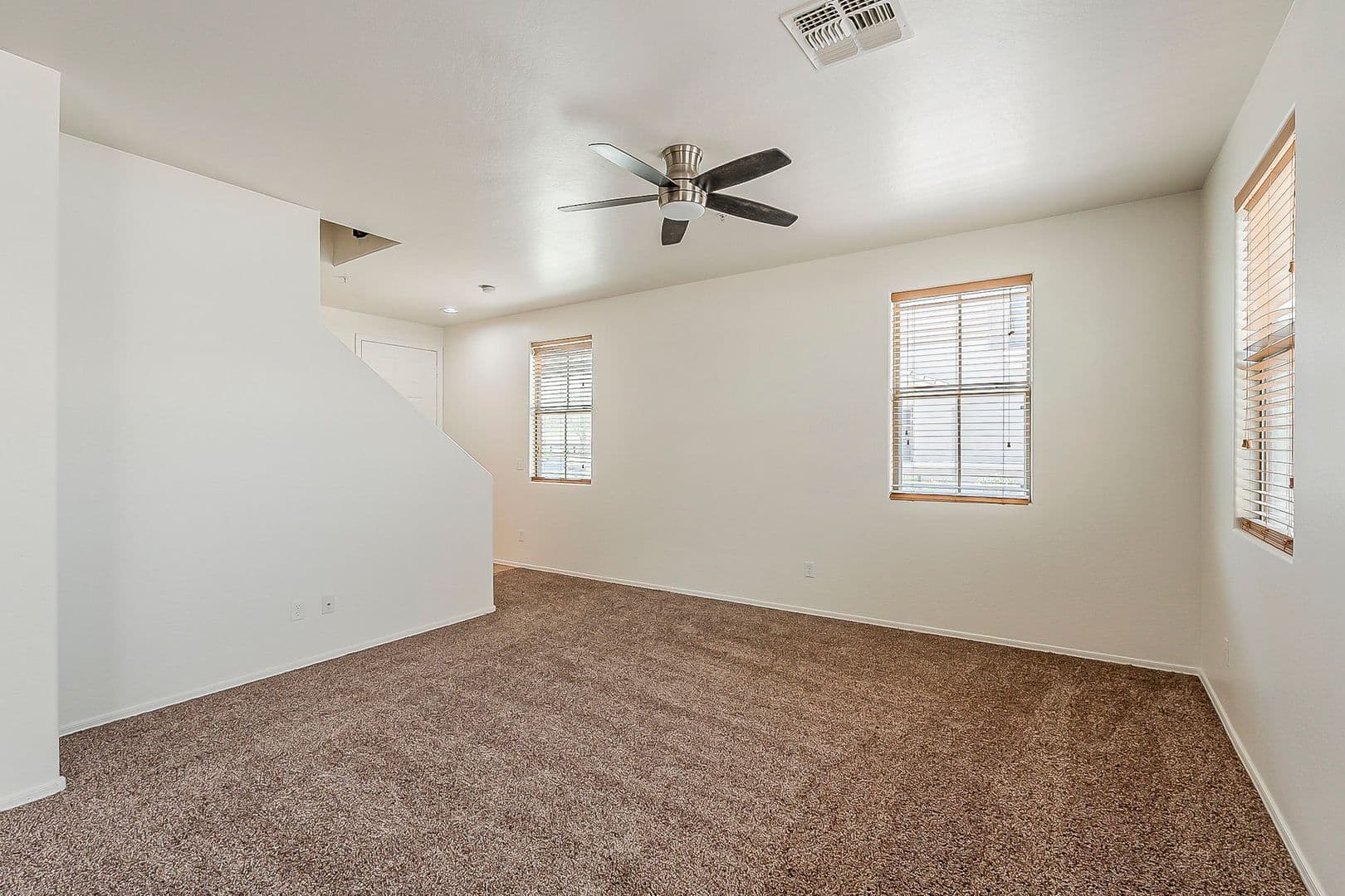 Phoenix Townhome: 3022 E Donner Dr