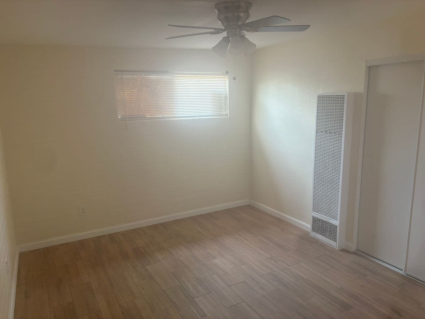 Phoenix House: 2746 W Glenrosa Ave