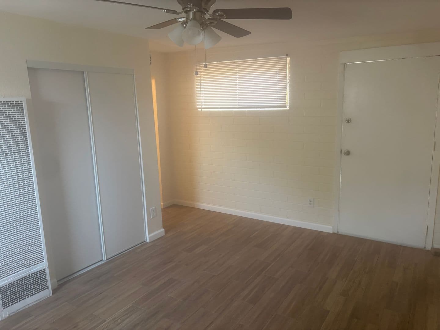 Phoenix House: 2746 W Glenrosa Ave