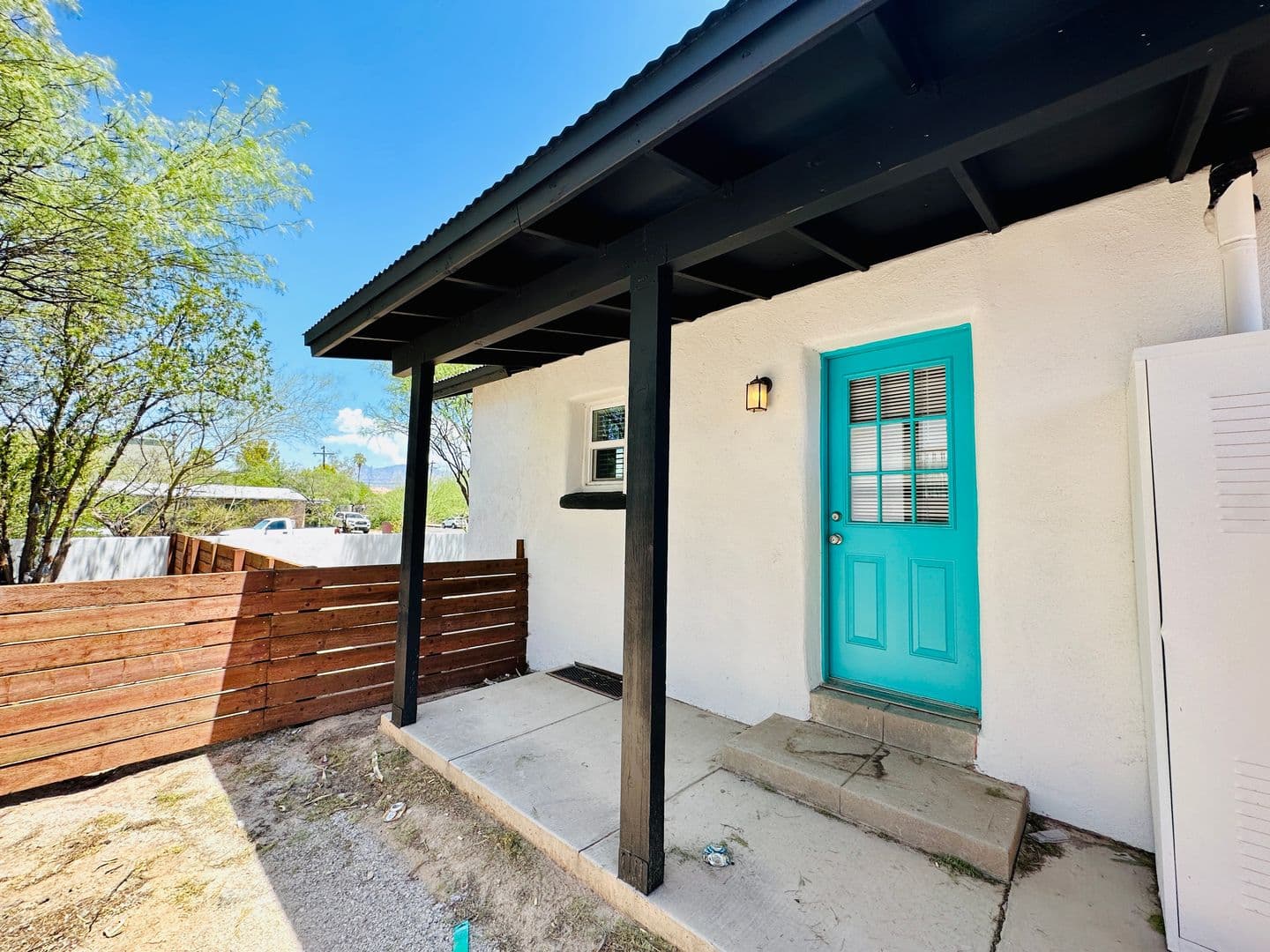 Tucson Apartment: 135-147 N Santa Rita Ave