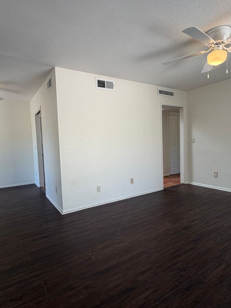 Tucson Townhome: 5213 N. Tigua Dr