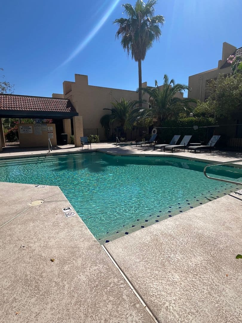 Tempe Apartment: 1201 S McClintock Dr