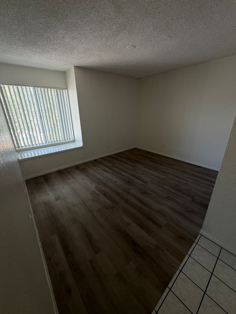 Tempe Apartment: 1201 S McClintock Dr