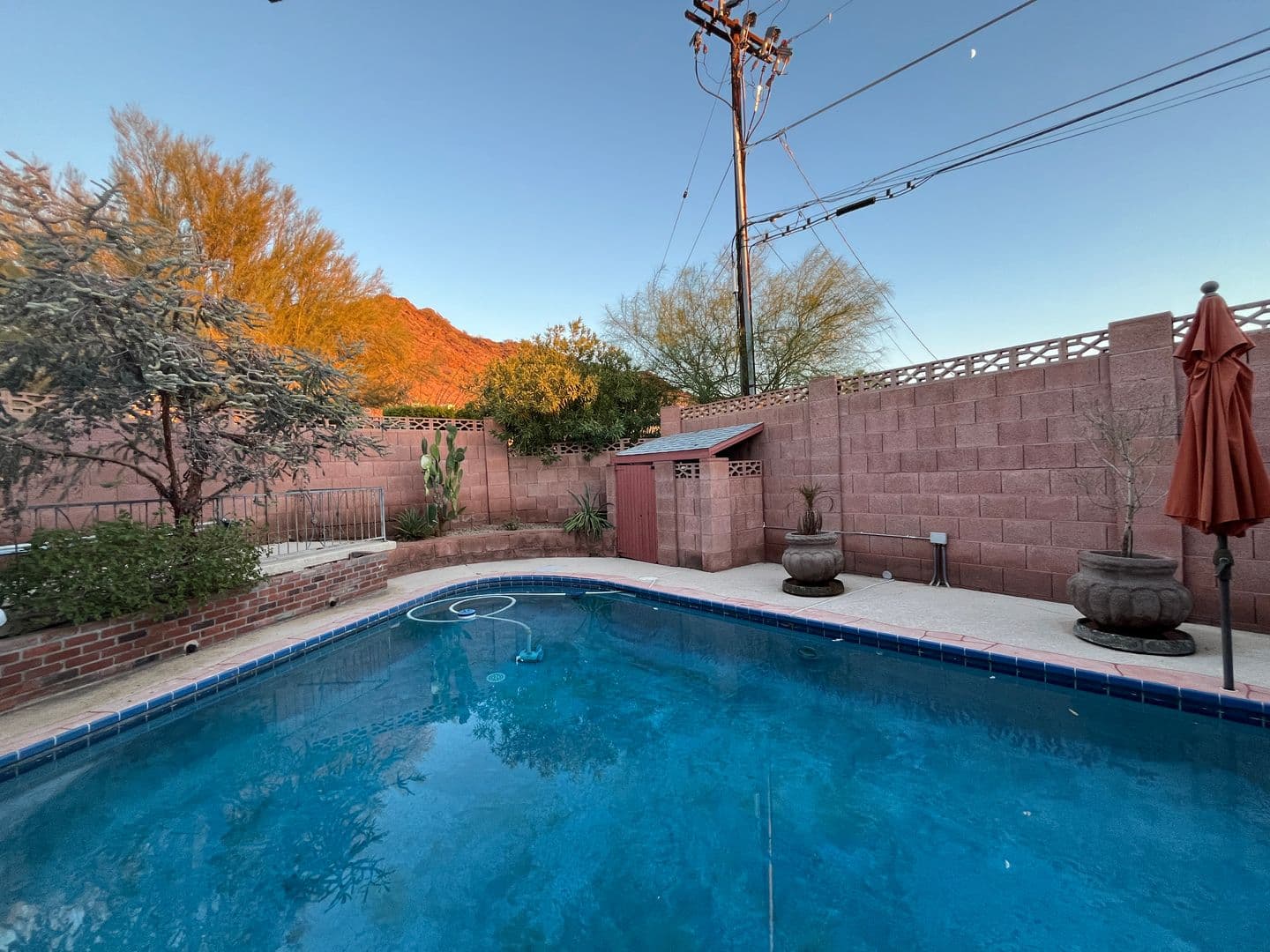 Phoenix House: 1741 E Mountain View Rd
