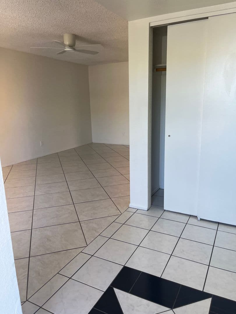 Tempe Apartment: 1201 S McClintock Dr