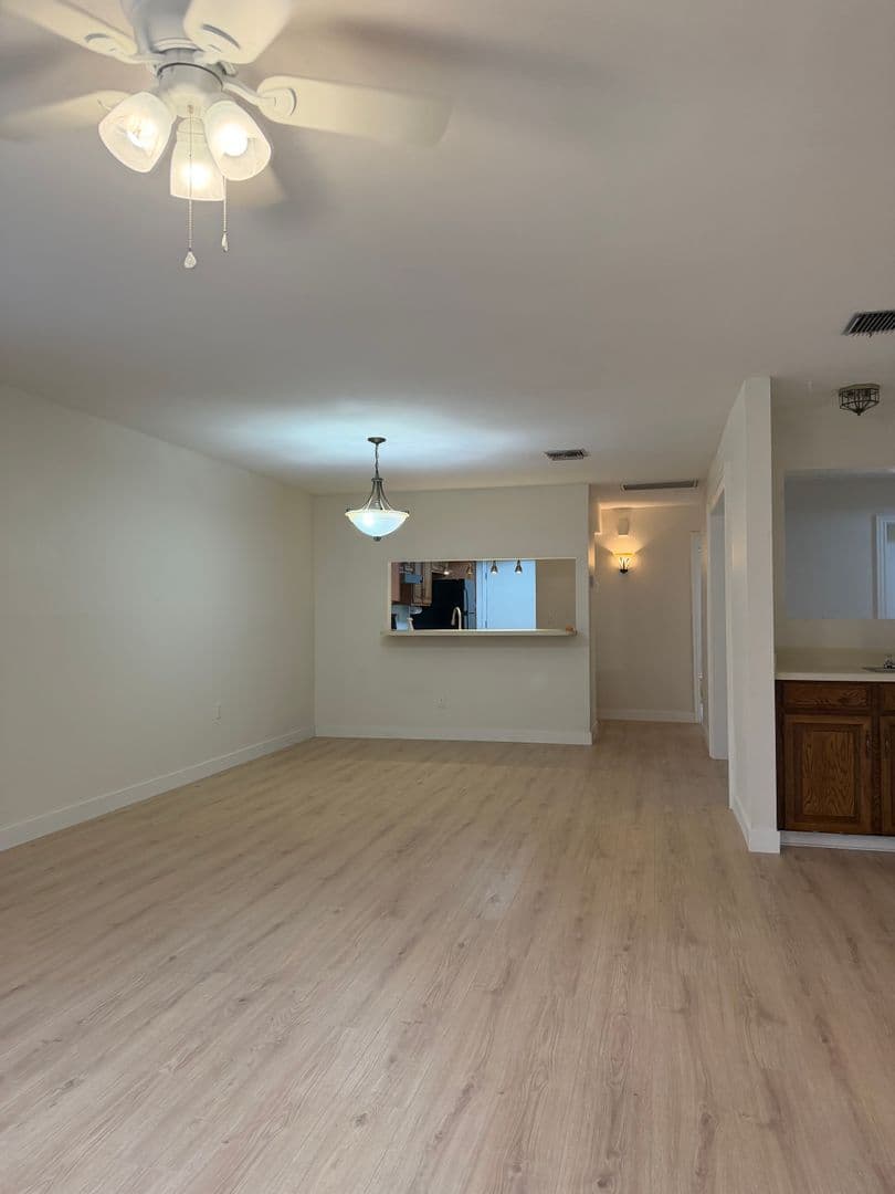 Tucson Townhome: 3759 E. Edison