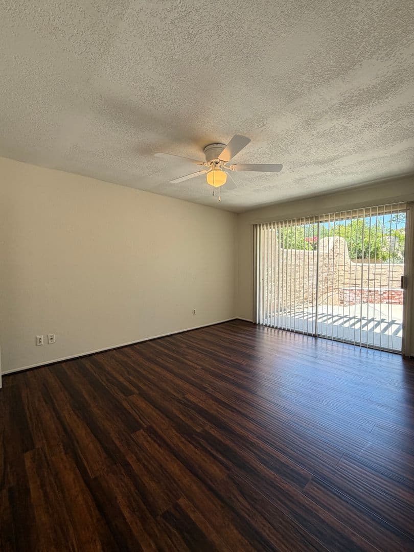 Tucson Townhome: 5213 N. Tigua Dr