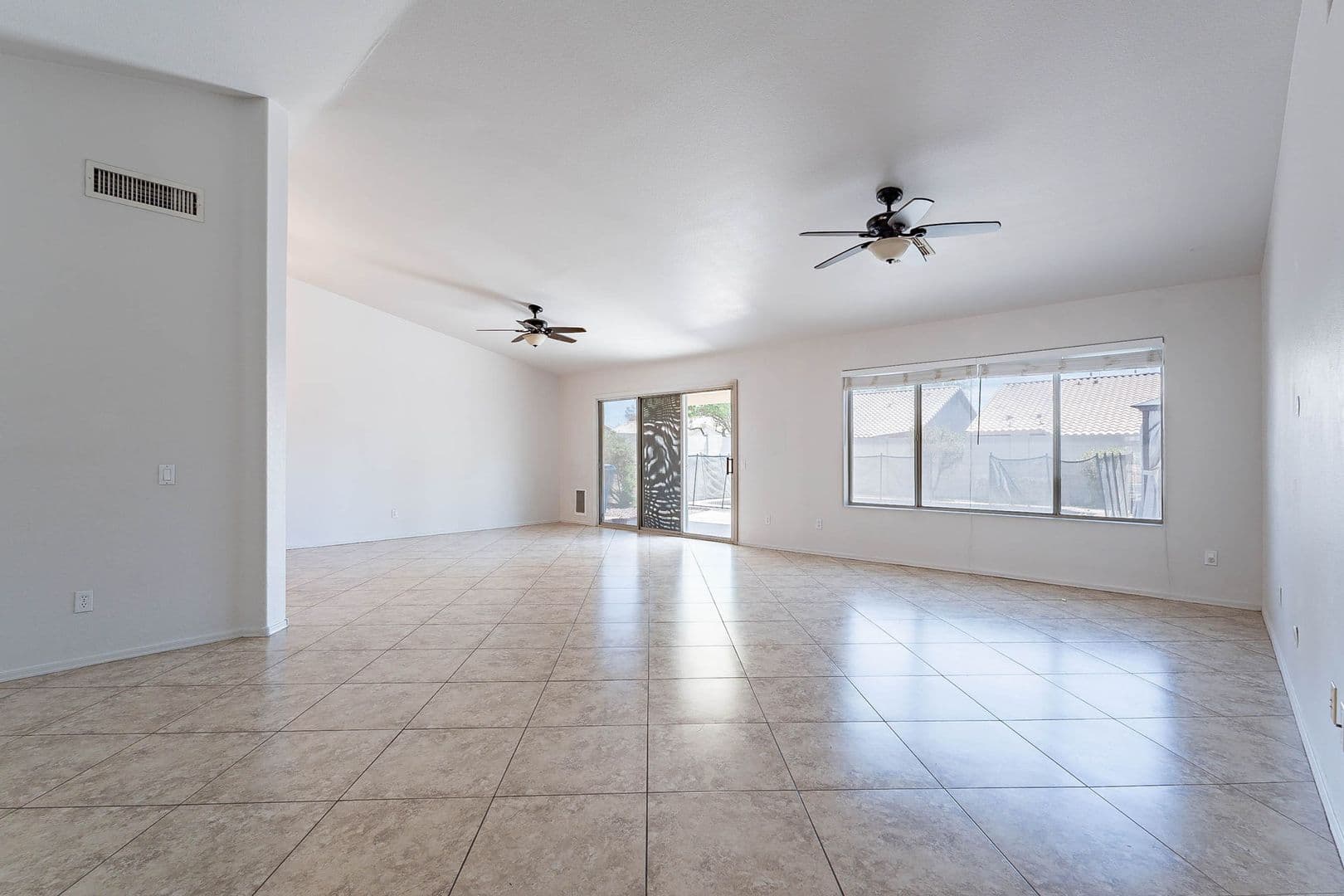 Chandler House: 5463 W Geronimo St