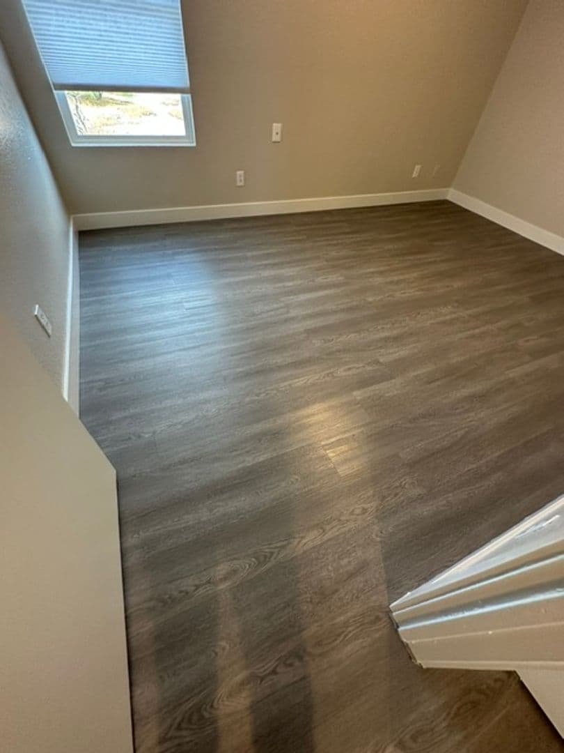 Mesa Apartment: 260 W 8th Ave Unit 223