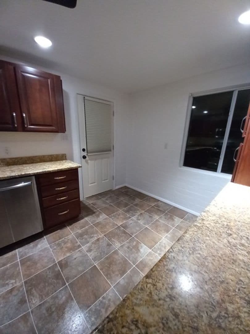 Tucson Apartment: 2859 S Thrasher Ave