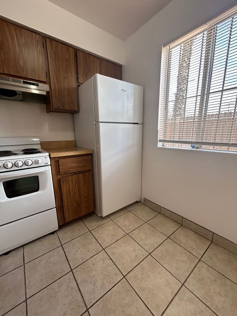 Tucson Apartment: 2763 N Edith Blvd