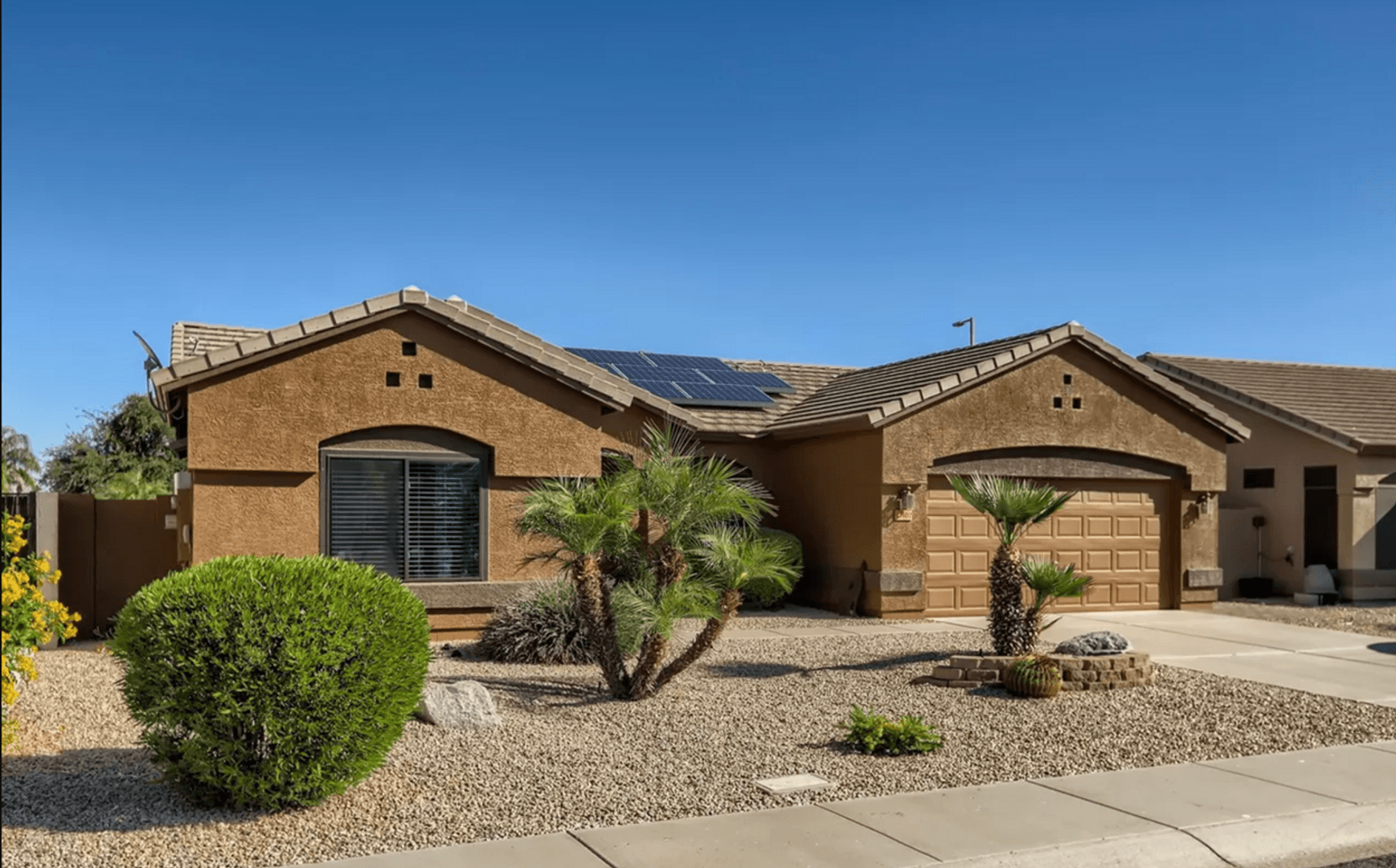 Surprise House: 17407 N Larkspur Lane