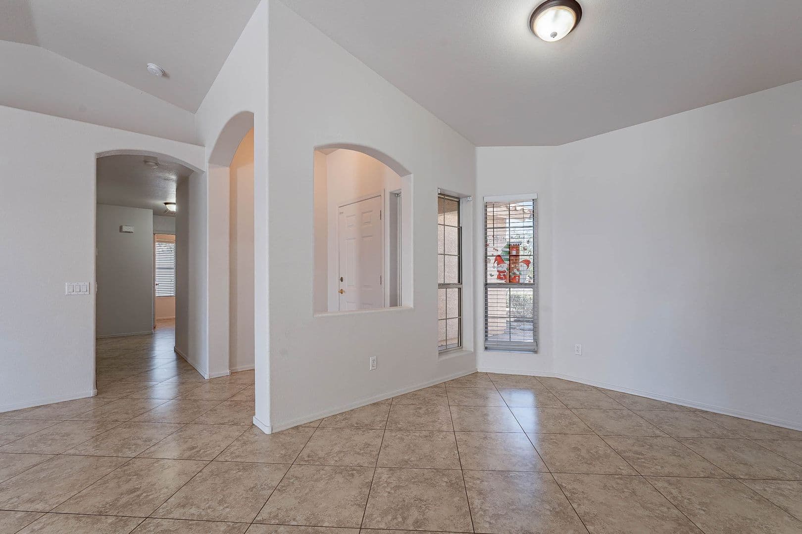 Chandler House: 5463 W Geronimo St
