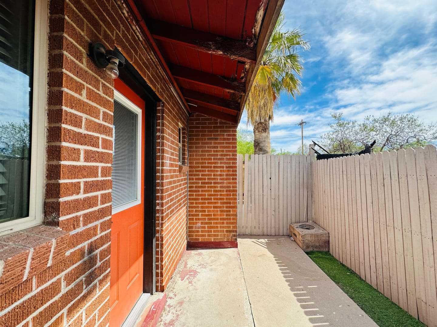 Tucson Apartment: 51 N Euclid Ave