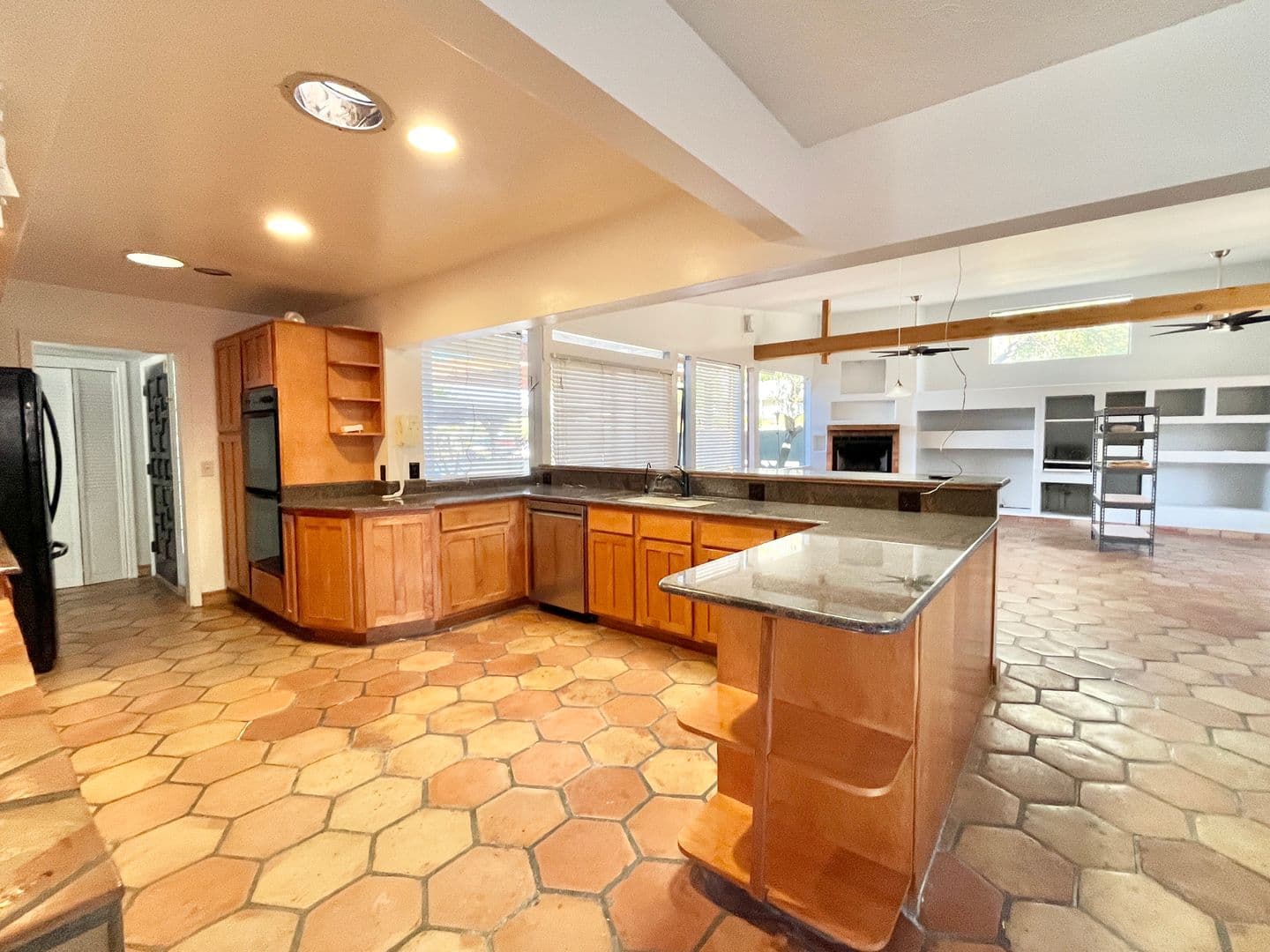 Phoenix House: 1741 E Mountain View Rd