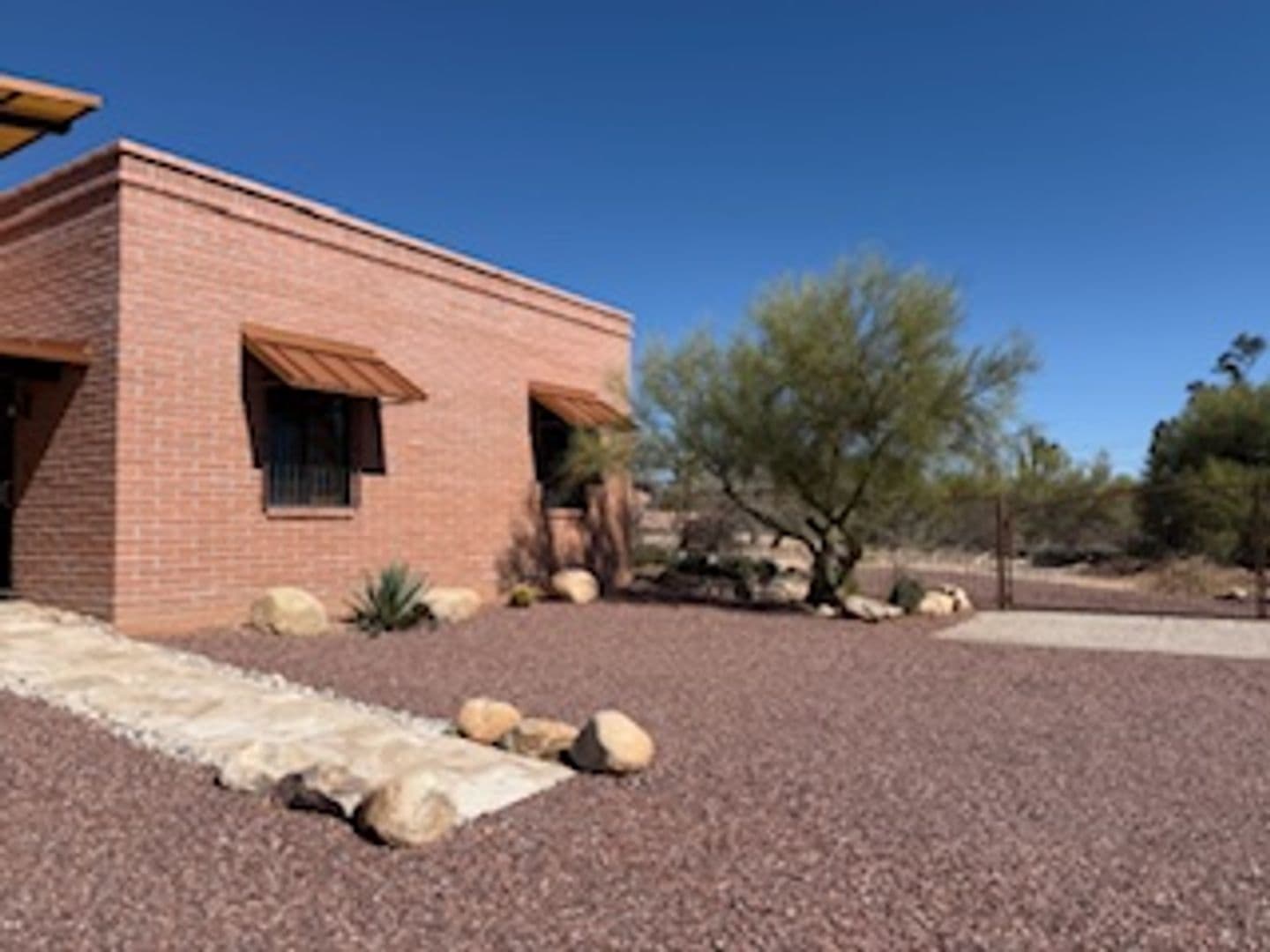 Tucson Townhome: 7040 N Montecatina Dr