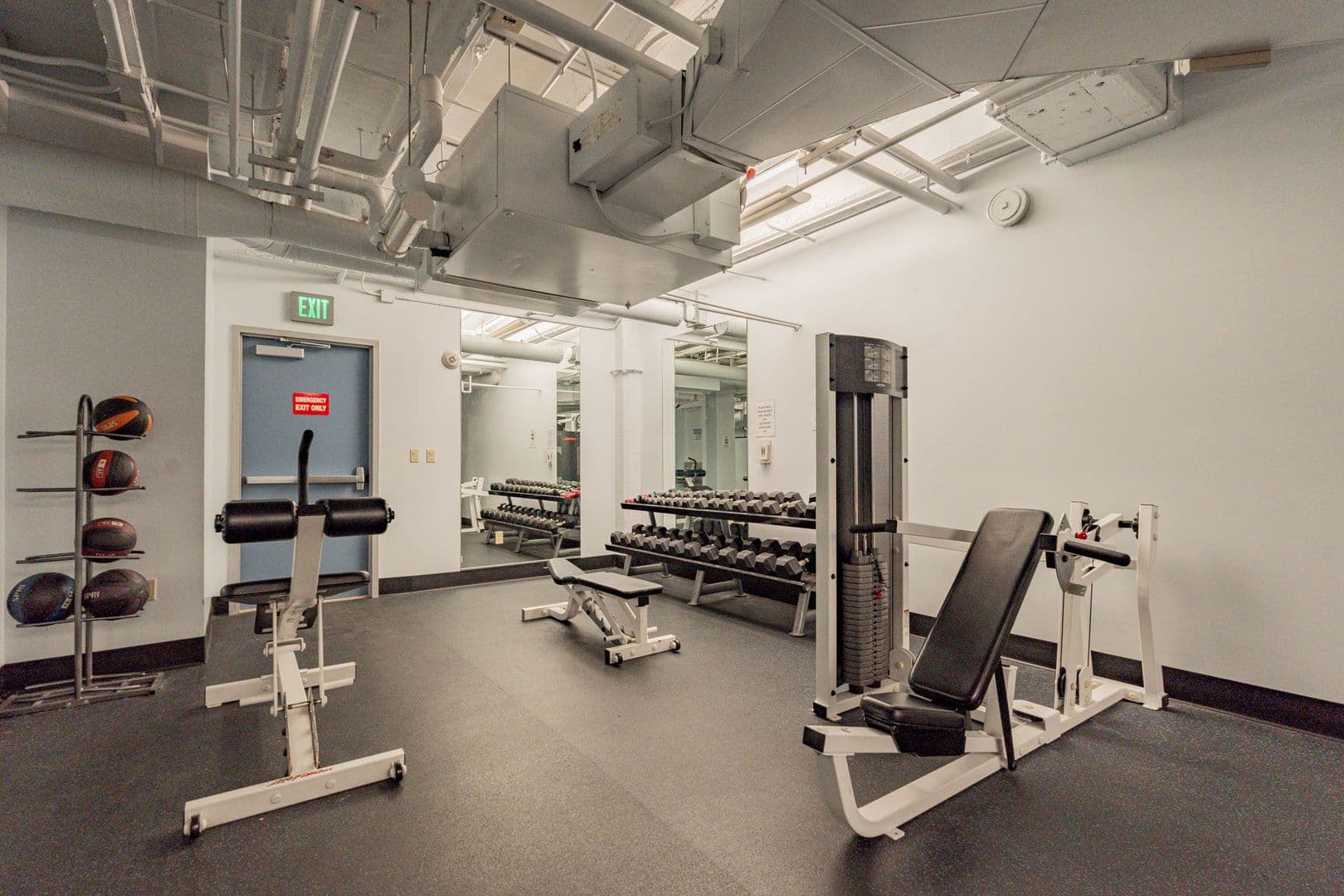 Phoenix House: 114 W Adam St Unit 301