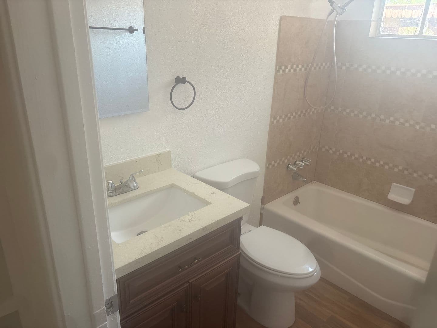 Phoenix House: 2746 W Glenrosa Ave