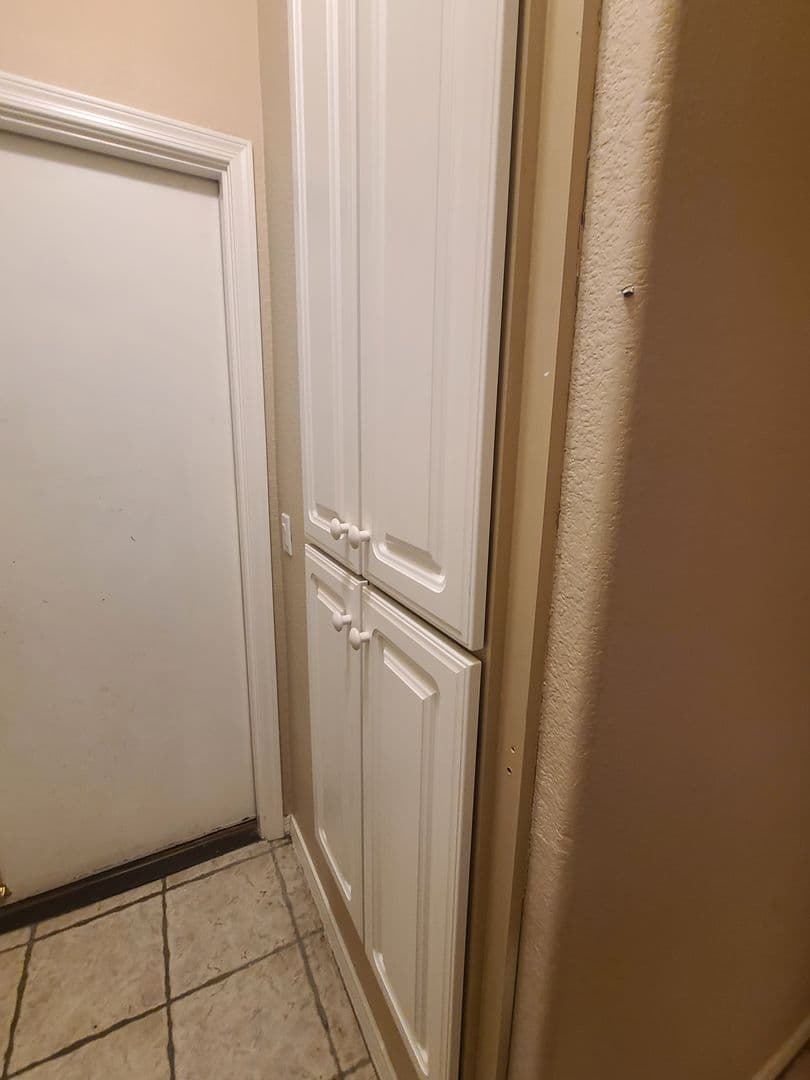 Glendale House: 7323 N 82nd Ave