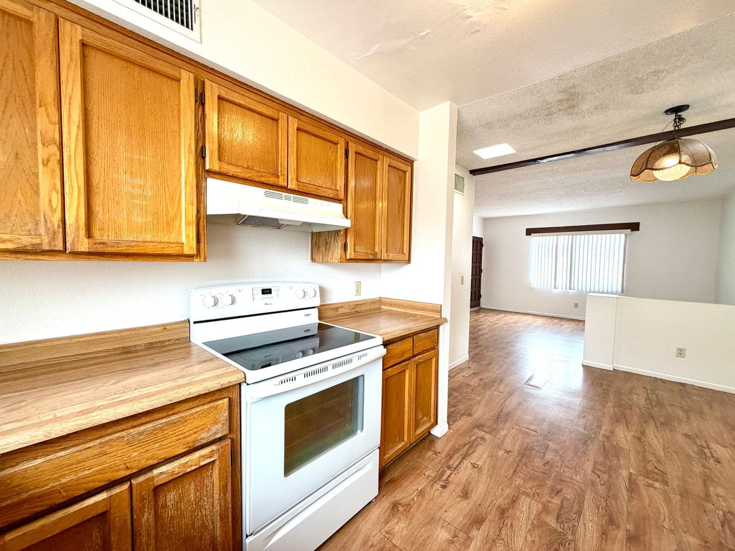 Tucson Apartment: 3314-3332 E Water St