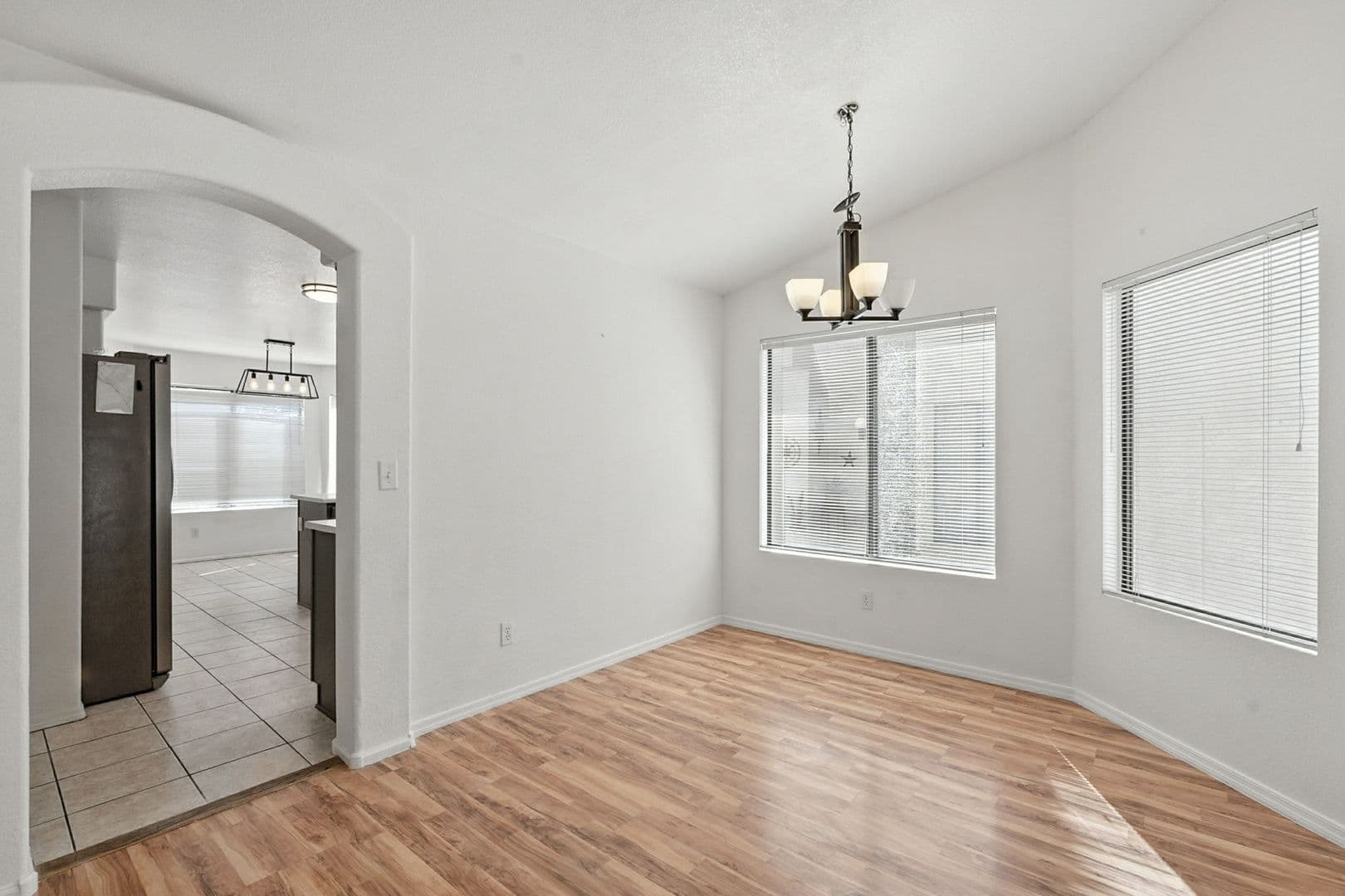 Phoenix House: 766 E Rosemonte Dr