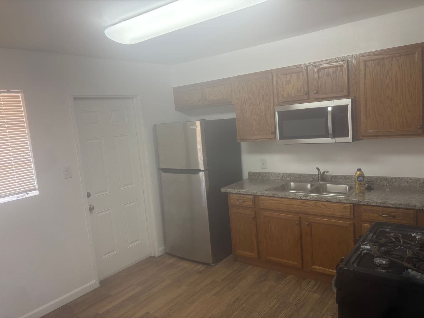Phoenix House: 2746 W Glenrosa Ave