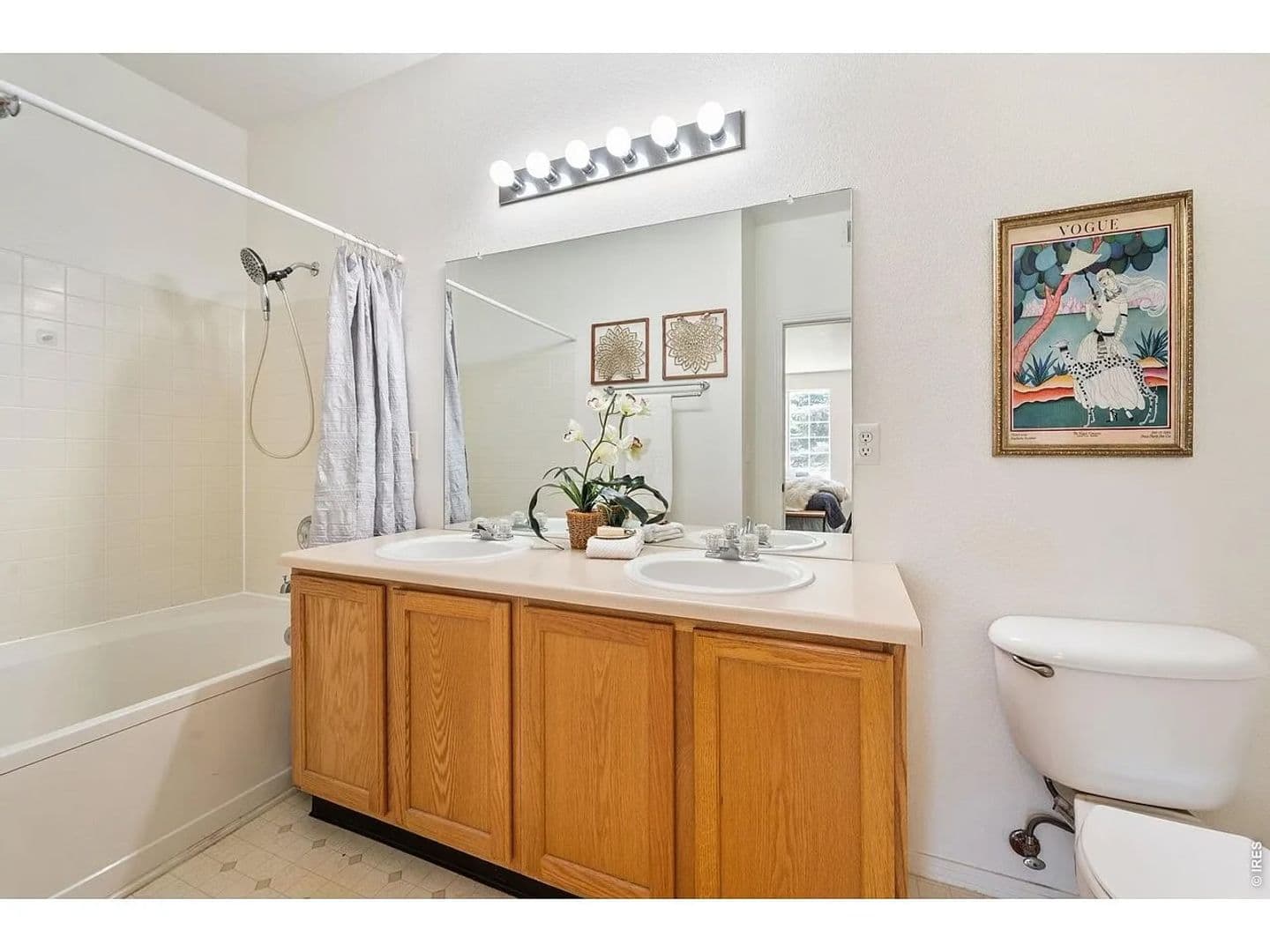 Fort Collins House: 3002 W Elizabeth St
