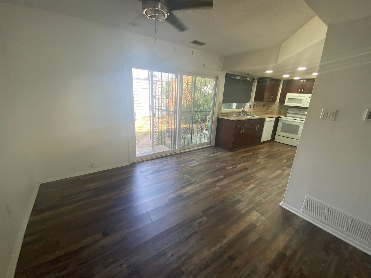 Aurora Townhome: 12448 E Kansas Pl