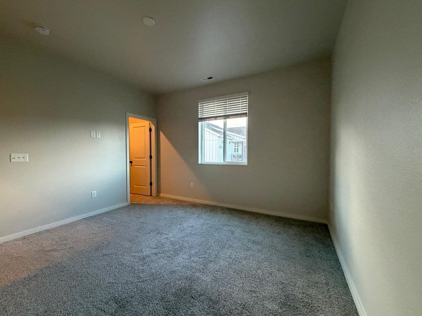 Fort Collins House: 569 Vicot Way #A