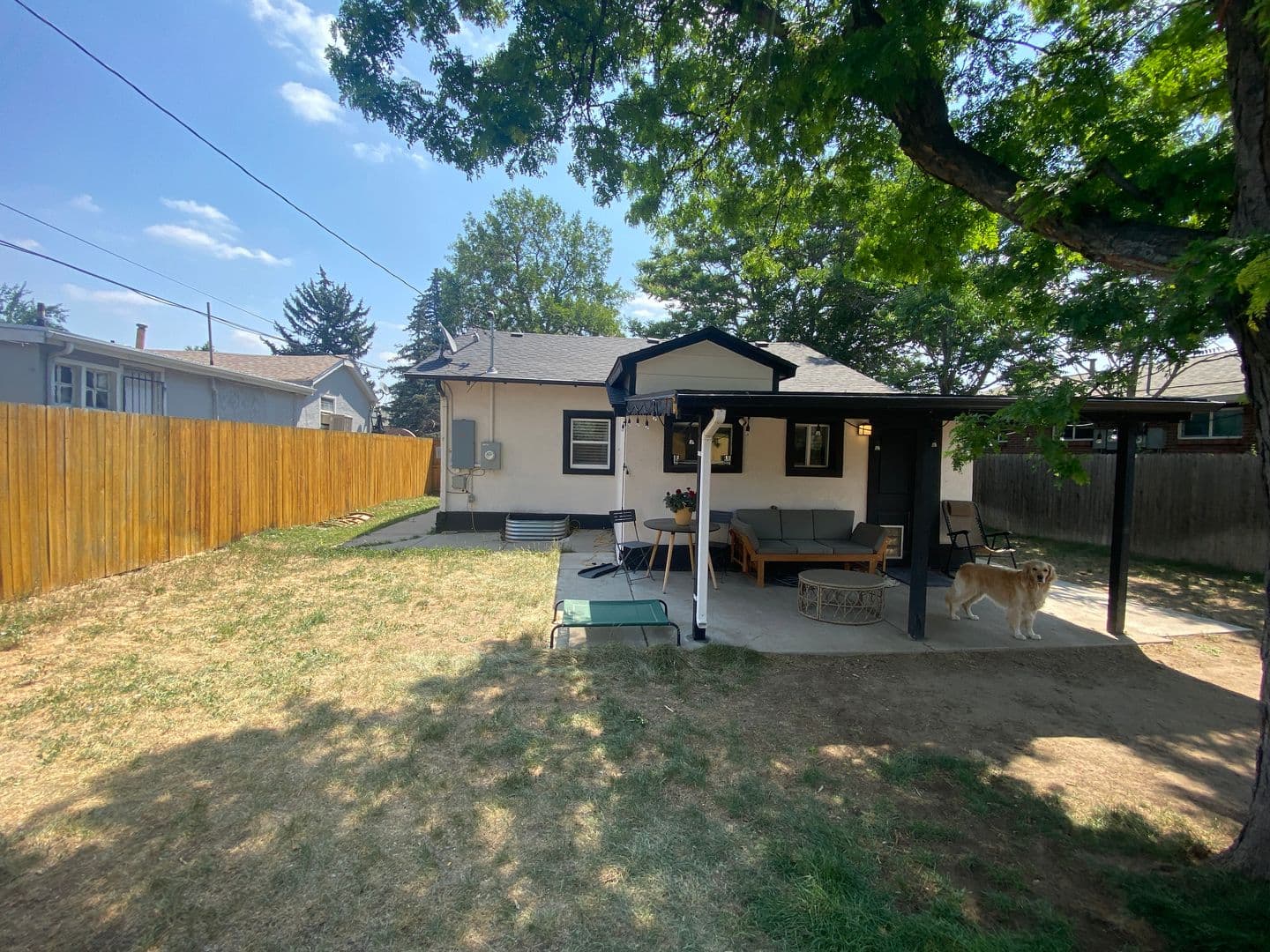 Denver House: 235 S Alcott St