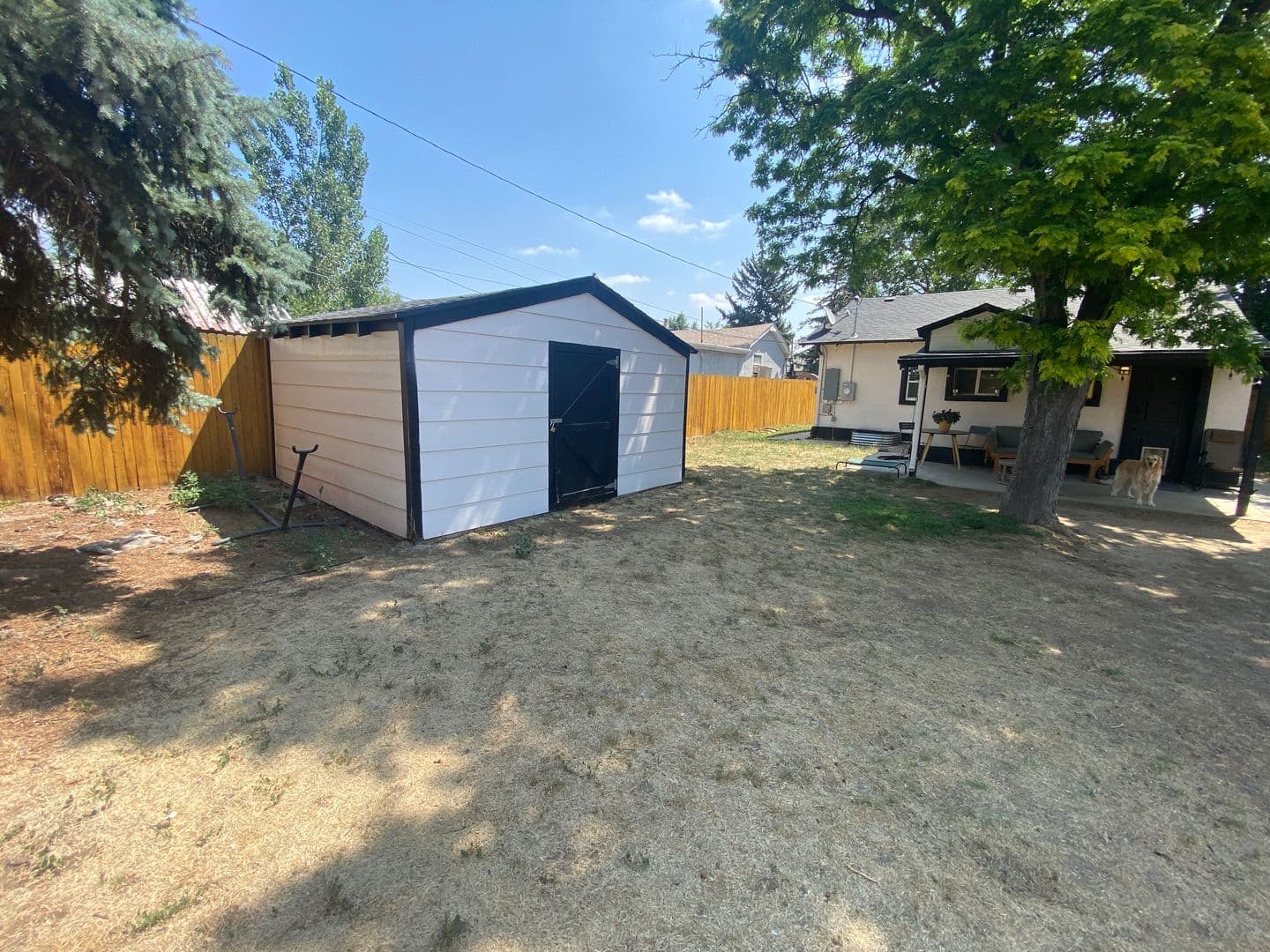 Denver House: 235 S Alcott St