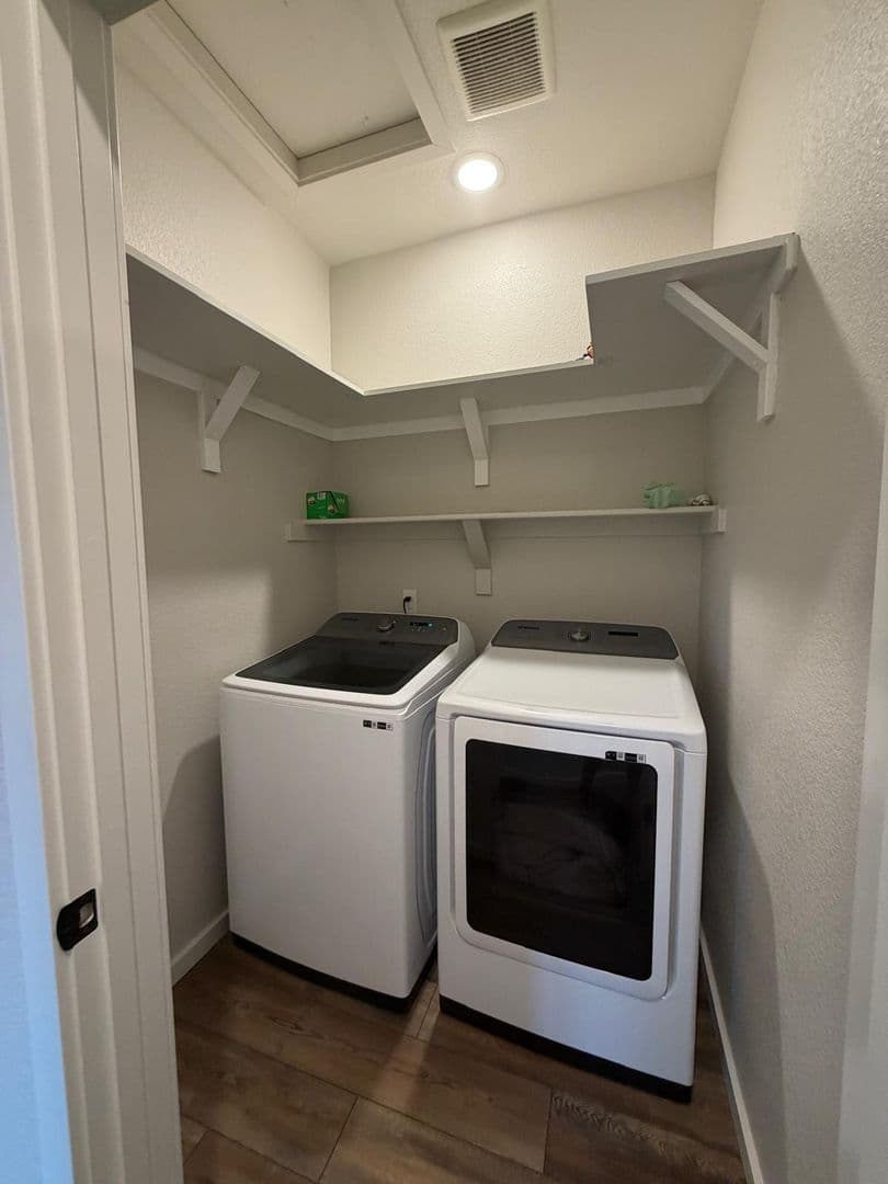 Fort Collins House: 569 Vicot Way #A