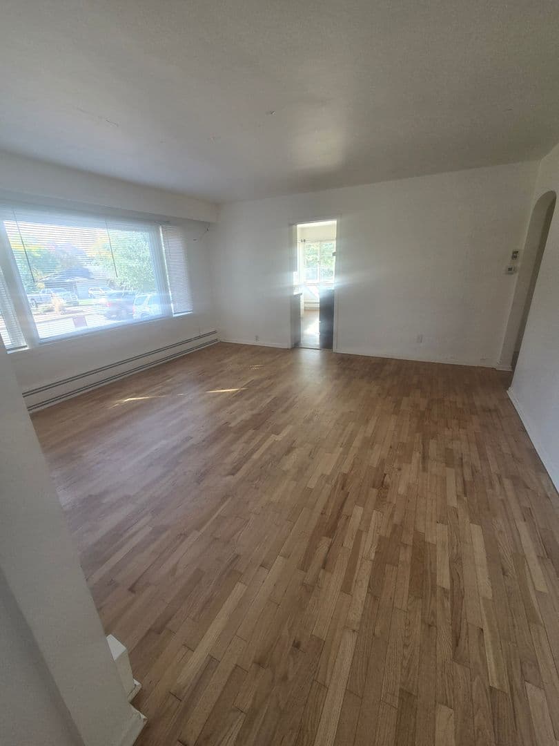 Longmont House: 1706 3rd Avenue