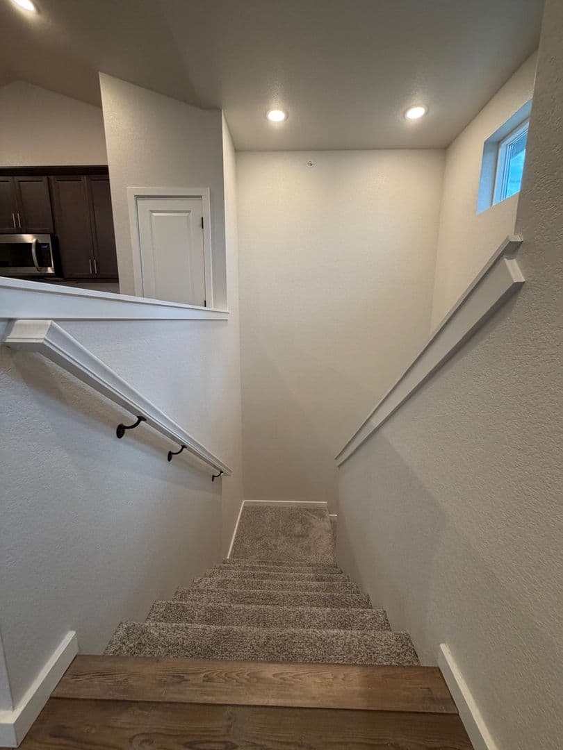Fort Collins House: 569 Vicot Way #A