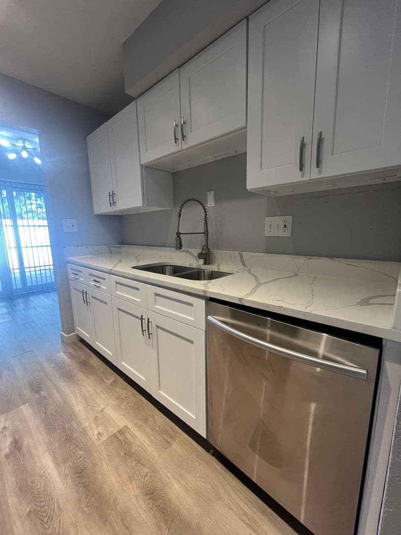 Arvada Townhome: 7863 W 87th Dr