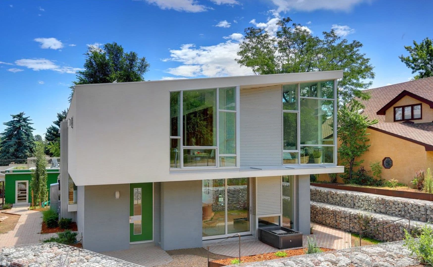 Boulder House: 928 7th Street