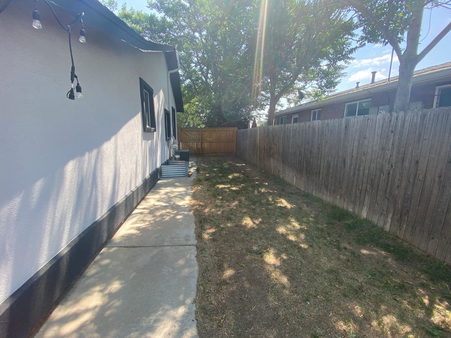 Denver House: 235 S Alcott St