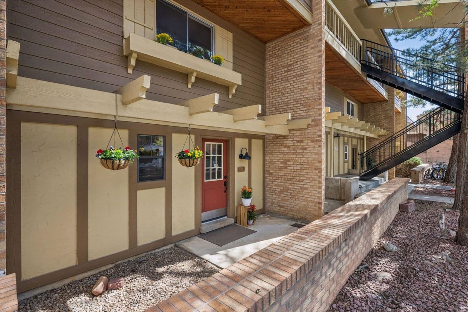 Boulder Condo: 3000 Colorado Ave #117E
