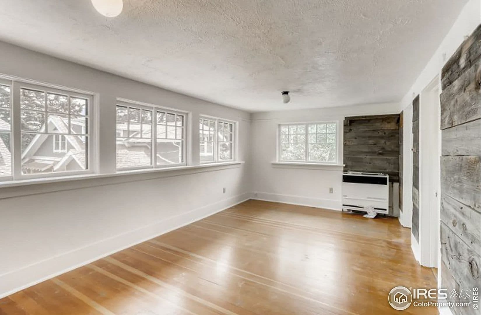 Boulder House: 919 Spruce St