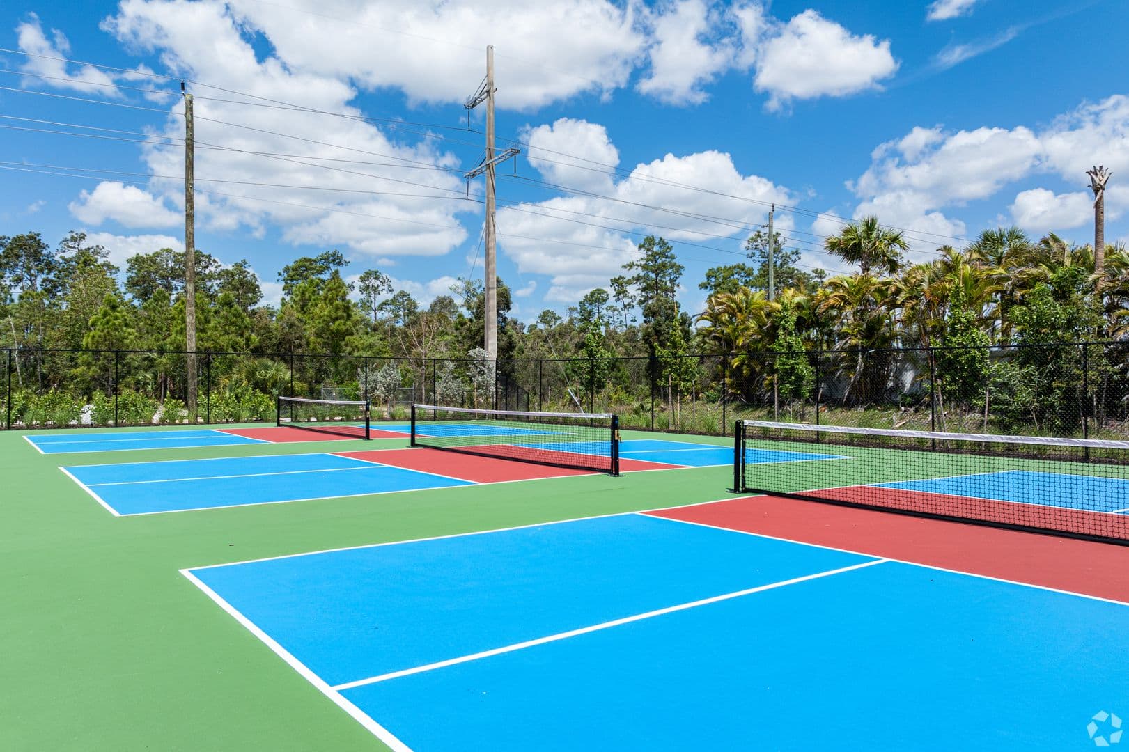 Naples Apartment: 3809 Azalea Park St.