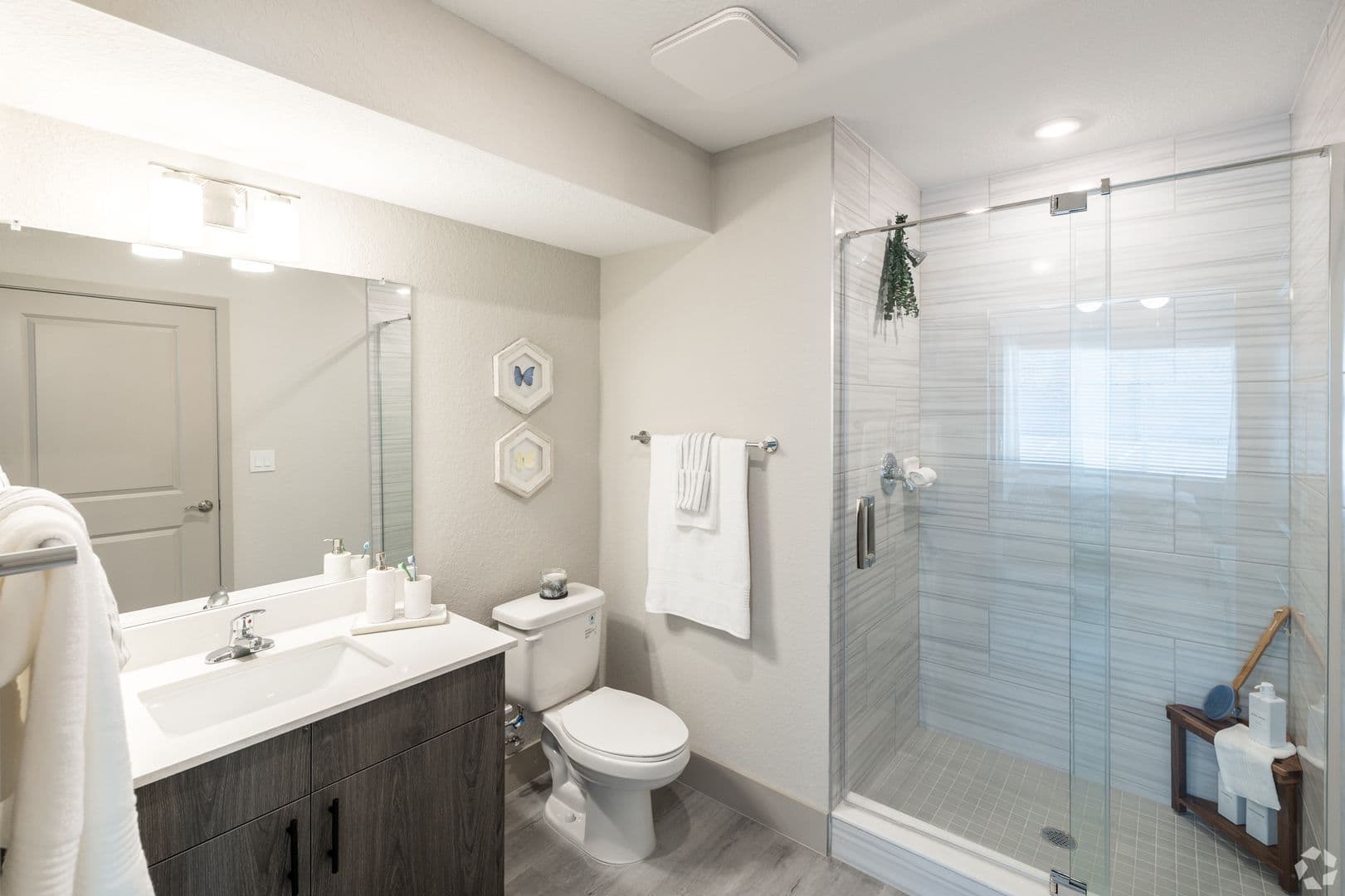 Naples Apartment: 3809 Azalea Park St.
