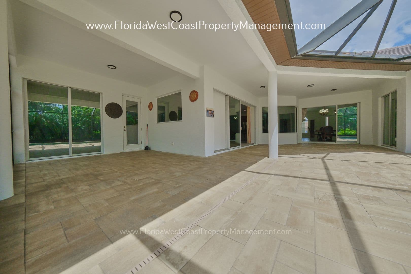 Bradenton House: 12810 Daisy Pl