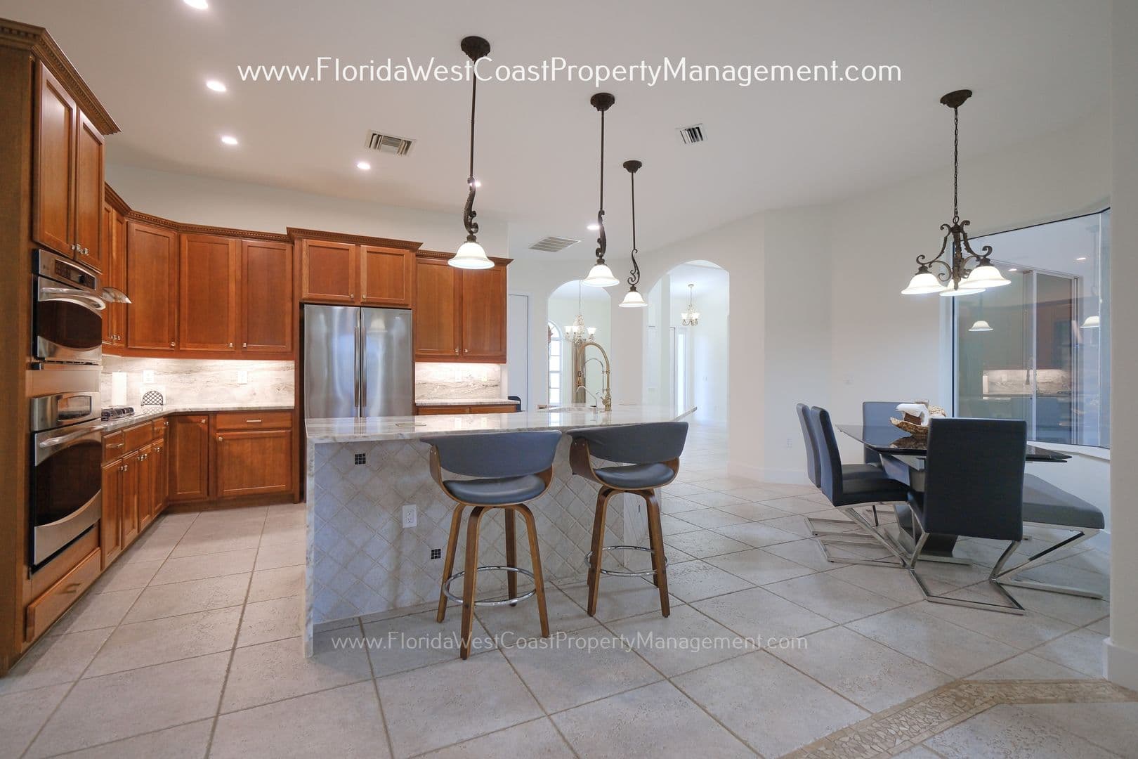 Bradenton House: 12810 Daisy Pl
