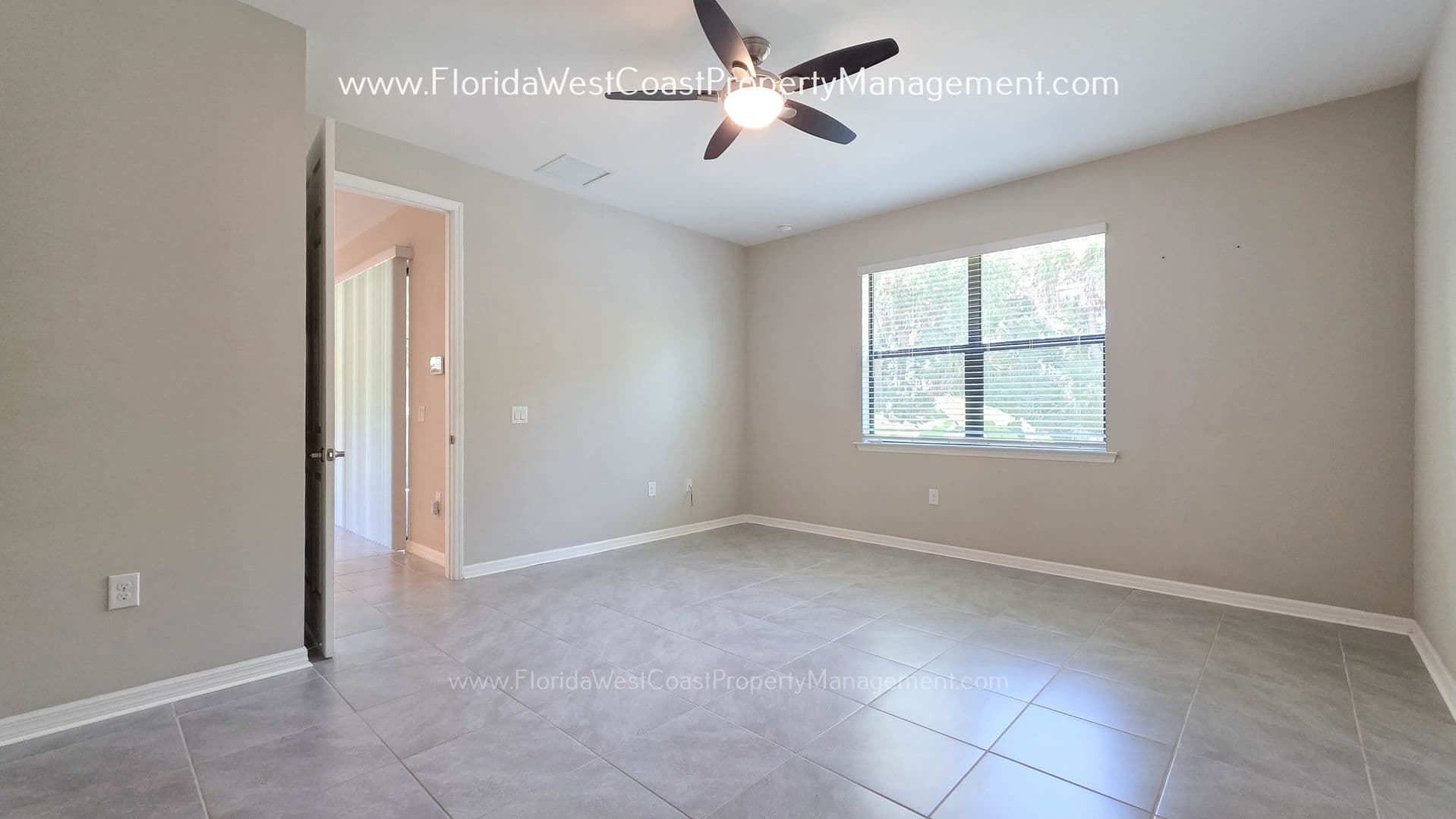 Venice House: 11960 Blazing Star Dr