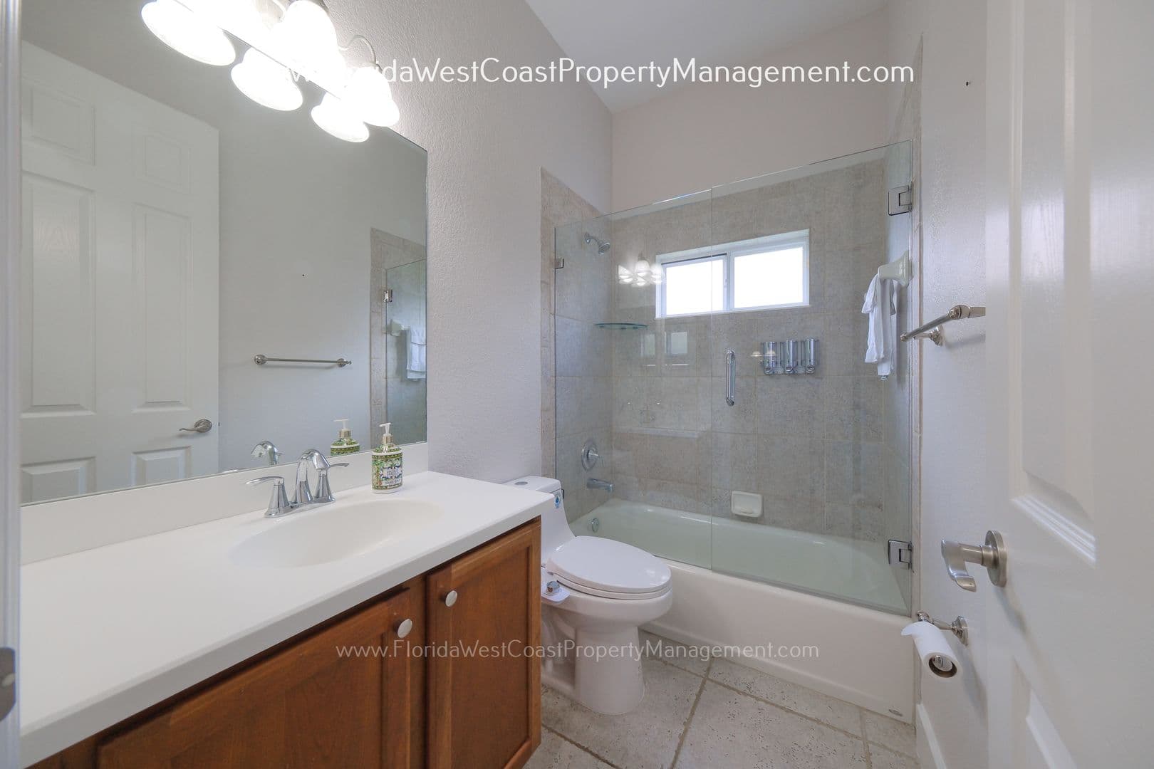 Bradenton House: 12810 Daisy Pl